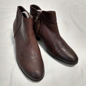 Sam Edelman Petty Chelsea Boot